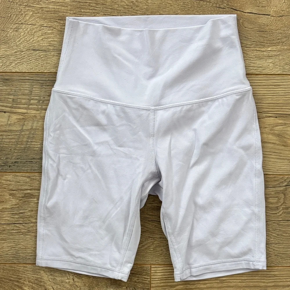 Lululemon Align 8” Inseam Biker Shorts Lavender Light Purple, Size 4 - Picture 3 of 10